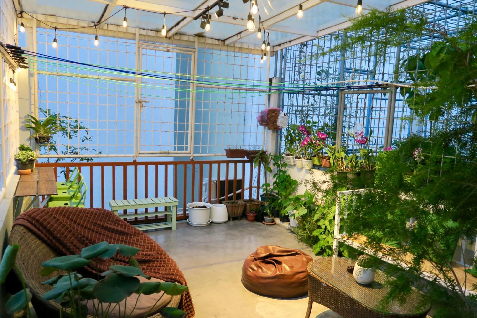Les Fleurs Bangkok Hostel Exterior photo